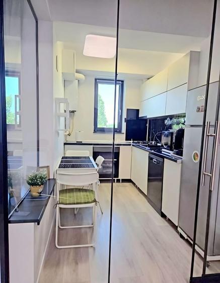 Apartament cu 2 camere decomandat, mobilat în Tomis Nord