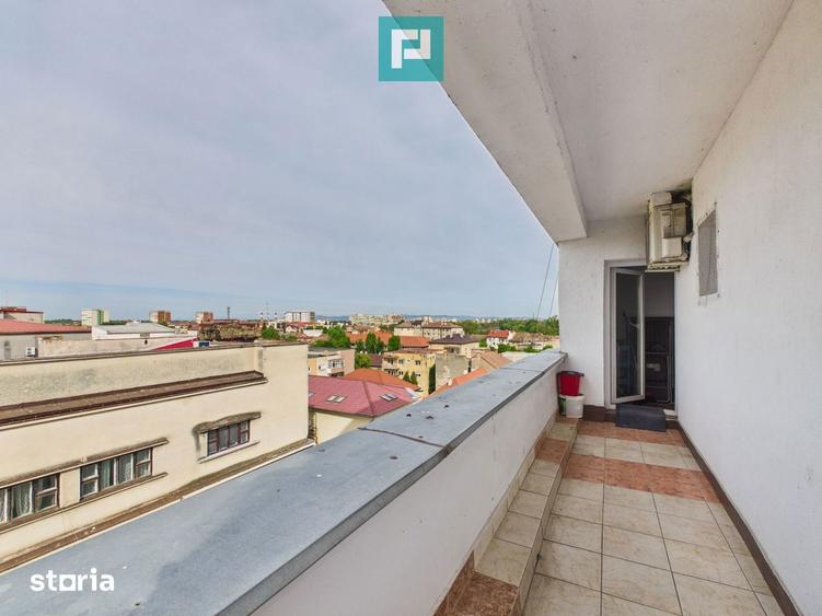 Apartament cu 3 camere, mobilat în Central
