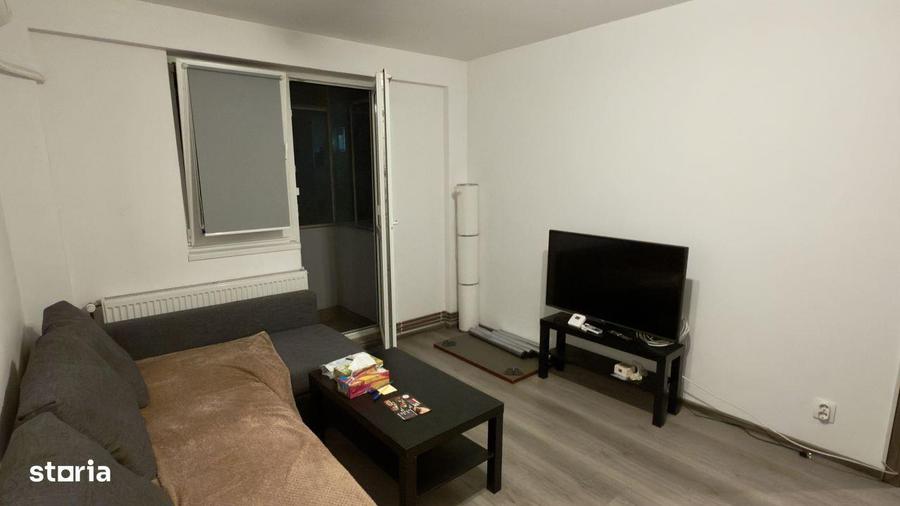 Apartament cu 3 camere, mobilat în Militari — fotografia 3