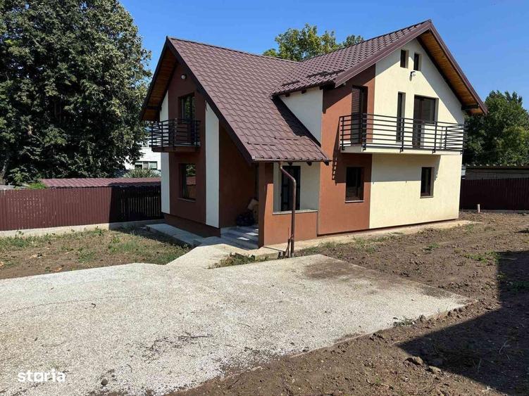 Casă cu 4 camere în Central