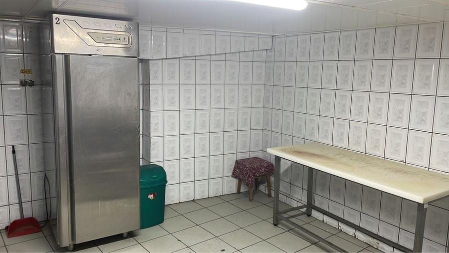 Spațiu comercial, de 100 mp, în Central
