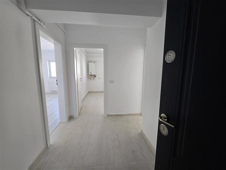 Apartament cu 2 camere decomandat în Bucium