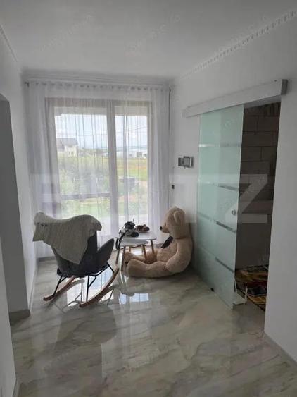 Casa/Vila 450 mp utili, 8000 mp teren + casa in constructie, Plopeni, SV - 18