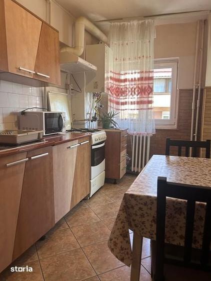 Apartament 2 camere, decomandat, zona Cetate - 3