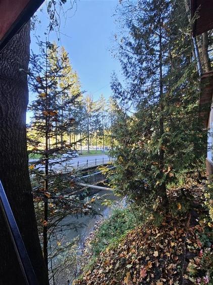 PENSIUNE 2 MARGARETE  DE VANZARE in STATIUNEA MONTANA SLANIC MOLDOVA - 9