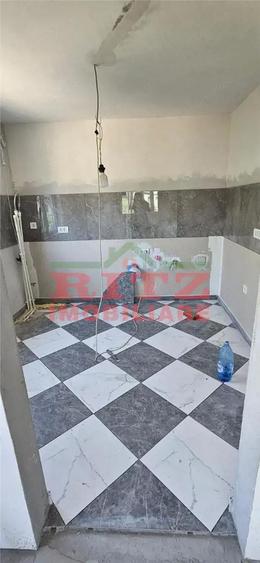 Nou! Ap. 2 cam., S= 49 mp, zona Gara-Caracal! - 3