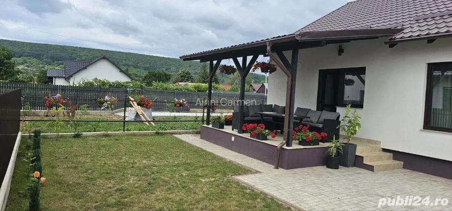Casa vanzare, Hemeius, langa Parc dendrologic 129990 EURO Casa vanzare, Hemeius, langa Parc dendrologic 129990 EURO