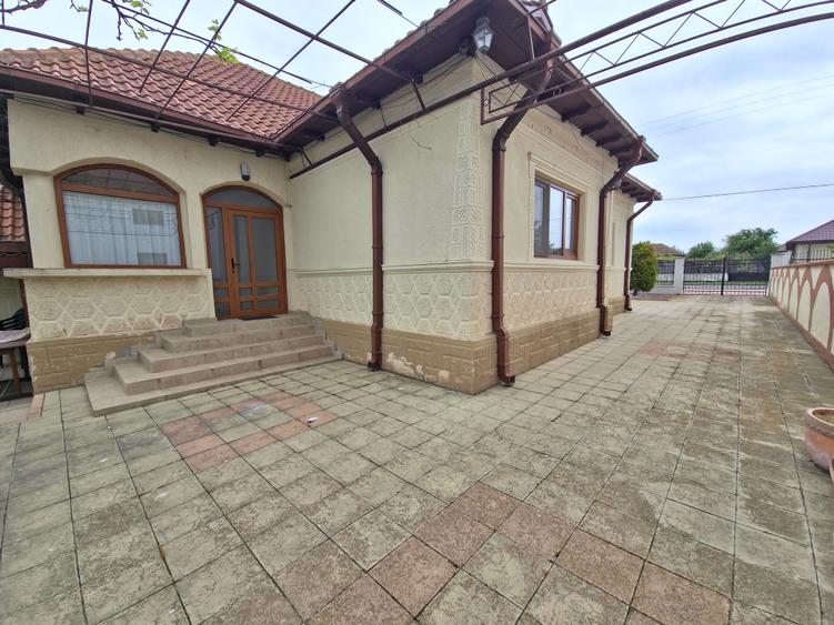 Casă elegantă complet renovată, 4 camere, 2 corpuri – Kogălniceanu - 12