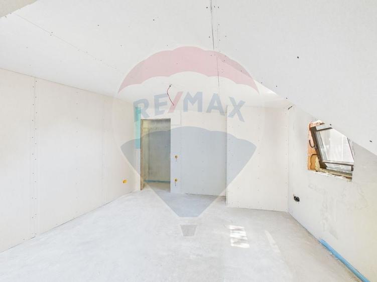 Casa NOUA P+M,  110 mp, 4 camere, la 5 min de metrou Stefan cel Mare - 16