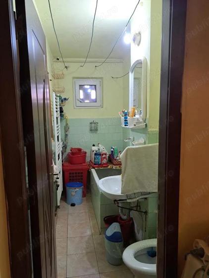 Apartament 3 camere de vanzare , Oituz M15 , et. 1 , 55.000 euro neg - 7