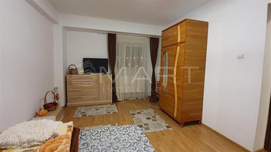 Apartament cu 2 camere semidecomandat în Vasile Aaron