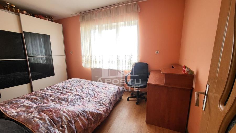 Casa individuala cu 7 camere,si teren de 550 mp,Dudestii Noi - 4