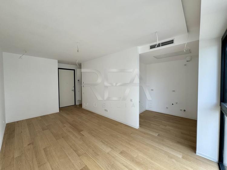 Studio Dublu mobilat si utilat in One Lake Club - 2