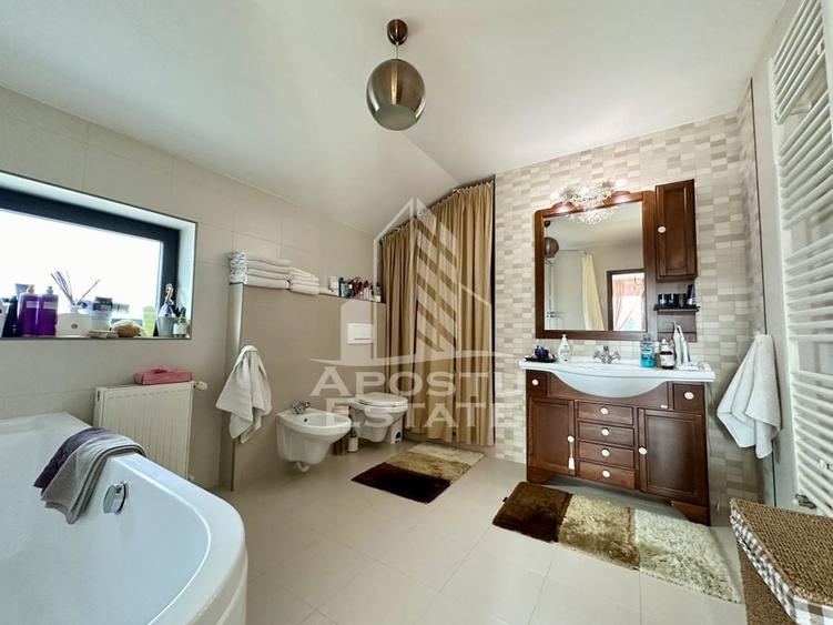 Casa impresionanta cu 5 camere si garaj, la intrare in Dumbravita - 22