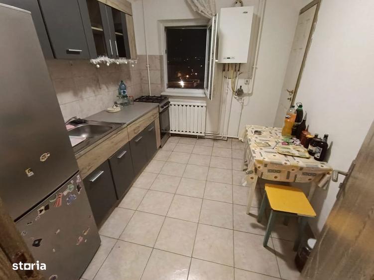 Apartament 3 camere zona Terezian - 1