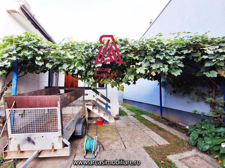 Casa individula de vanzare, teren 500 mp- zona centrala -Terezian! - 2
