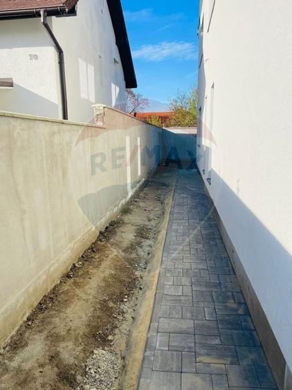 Casa de vanzare Brasov - 3 dormitoare, 3 bai, 140 mp utili - 18