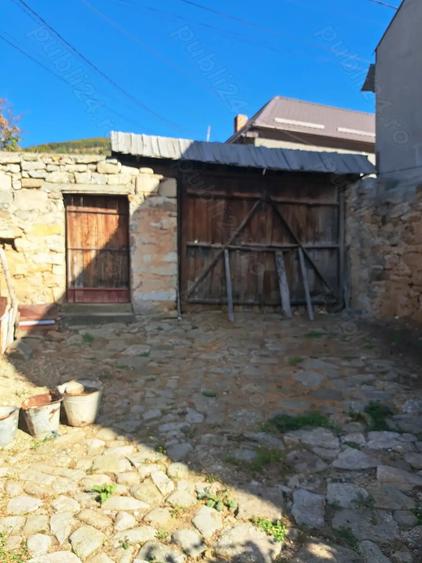 Casa batraneasca la Svinita - 6