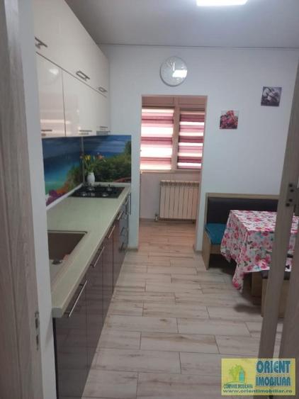 Km 5, decomandat, 2 camere, etaj 3, mobilat, gaze, vanzari Constanta - 4