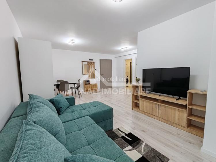 Apartament cu 2 camere, terasa 100mp, parcare subterana, Str. Soporului Apartament cu 2 camere, terasa 100mp, parcare subterana, Str. Soporului