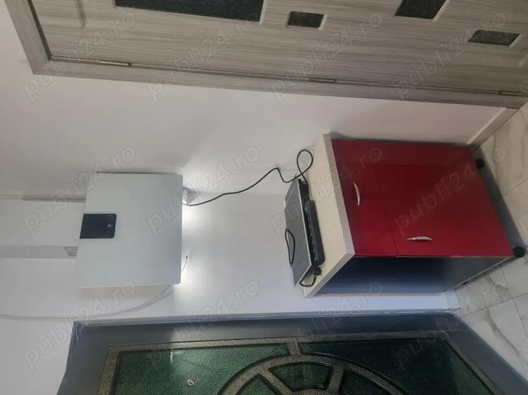 Inchiriez garsoniera - 2