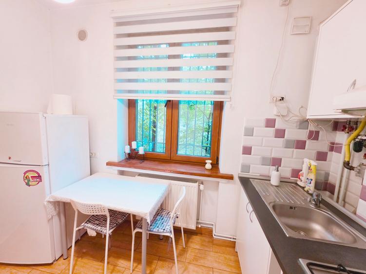 2 camere bloc rusesc Drumul Taberei - Afi Cotroceni parter - 11