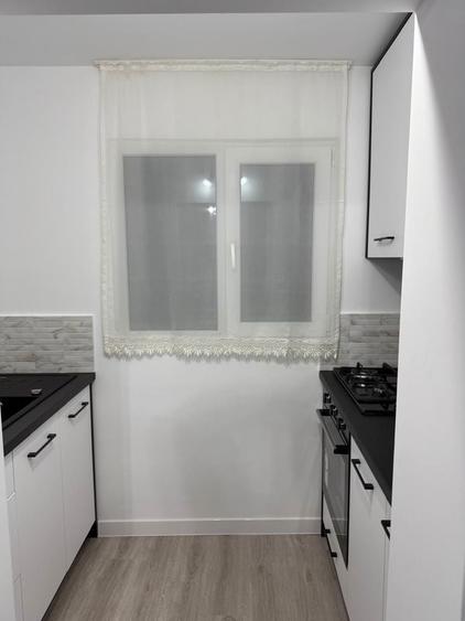 Apartament cu 2 camere etajul 1 de inchiriat - 2