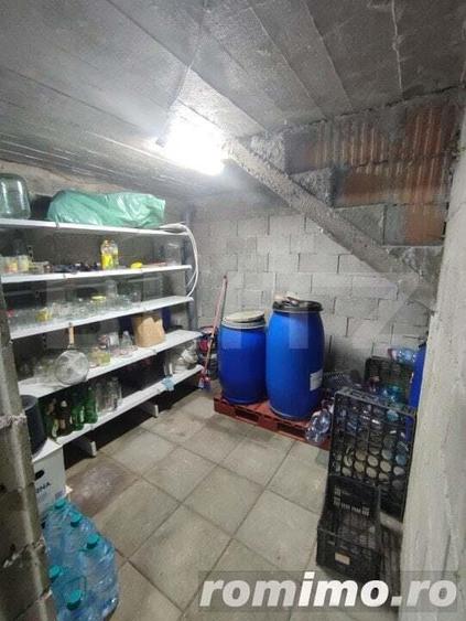 Casa de vacanta si anexe in Stulpicani - 5