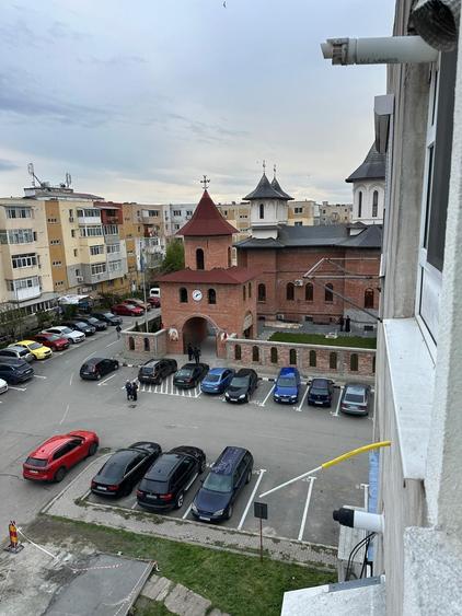 Garsonieră decomandată în Tineretului