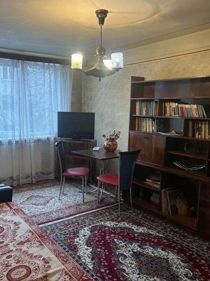 Apartament 3 camere de vânzare, vedere 2 parti– Centrul Civic, B-dul Victoriei - 2