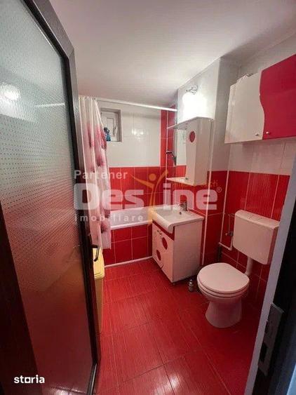 Apartament cu 2 camere, mobilat în Delfinariu