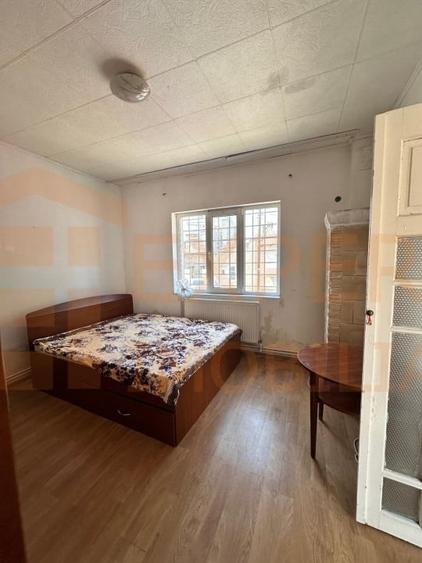 Proprietate 2 corpuri situata in zona Tomis I - 3