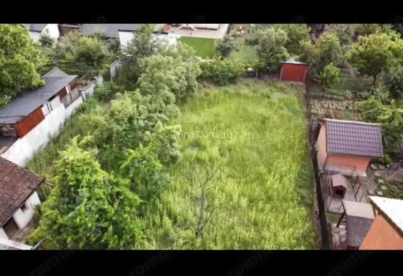 Casa cu teren de 858 mp - Zona Lipovei