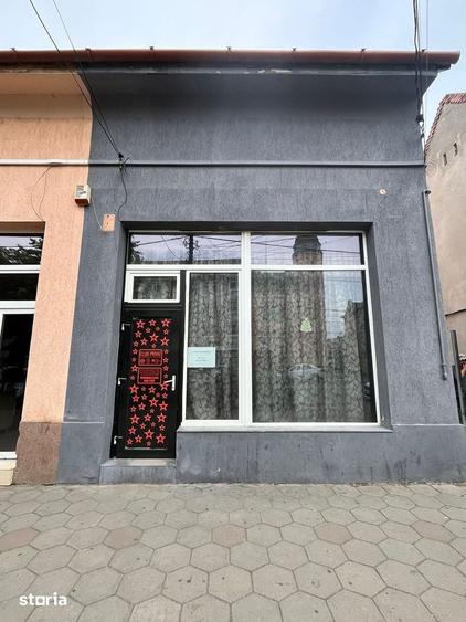 SPA?IU COMERCIAL ULTRACENTRAL DE INCHIRIAT TARNAVENI, JUDE?UL MURE? - 1