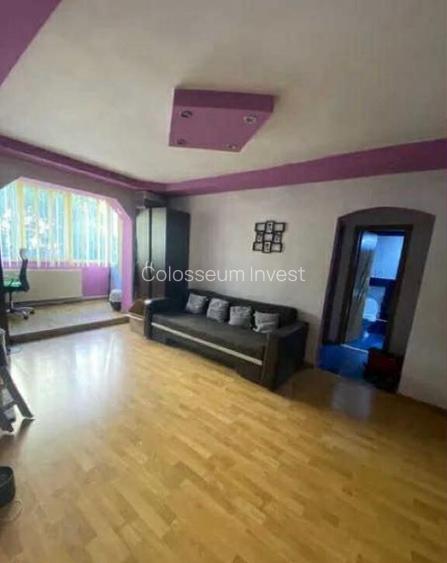 Apartament 2 camere, semidecomandat - zona Harmanului Apartament 2 camere, semidecomandat - zona Harmanului