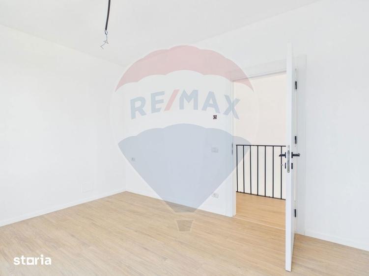 Casa tip duplex cu 4 camere de vanzare in Balotesti - 10