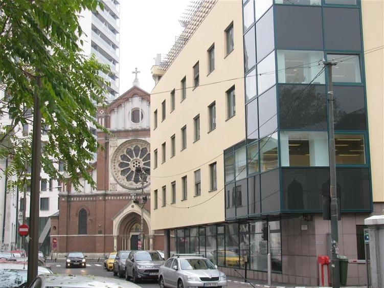 Spatiu in cladire de birouri Luterana -  420 mp - 560 mp - 2