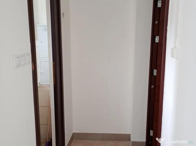 Inchiriez Garsoniera - 3