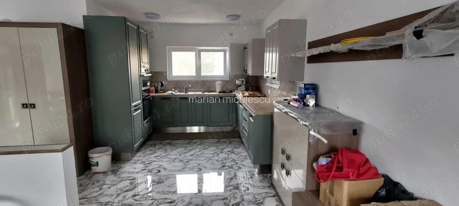 Casa noua de vanzare