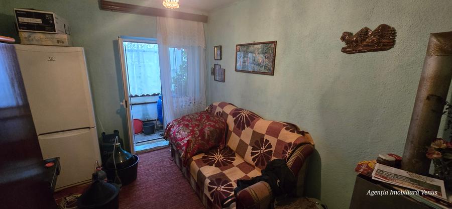 Apartament 4 camere zona Peco Cristal, str.Savenilor - 5