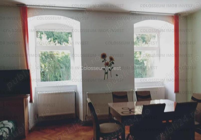 Apartament 2 camere, semidecomandat - zona Centru Istoric