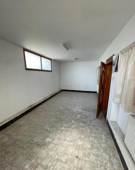 Hala situata in Ovidiu - 2