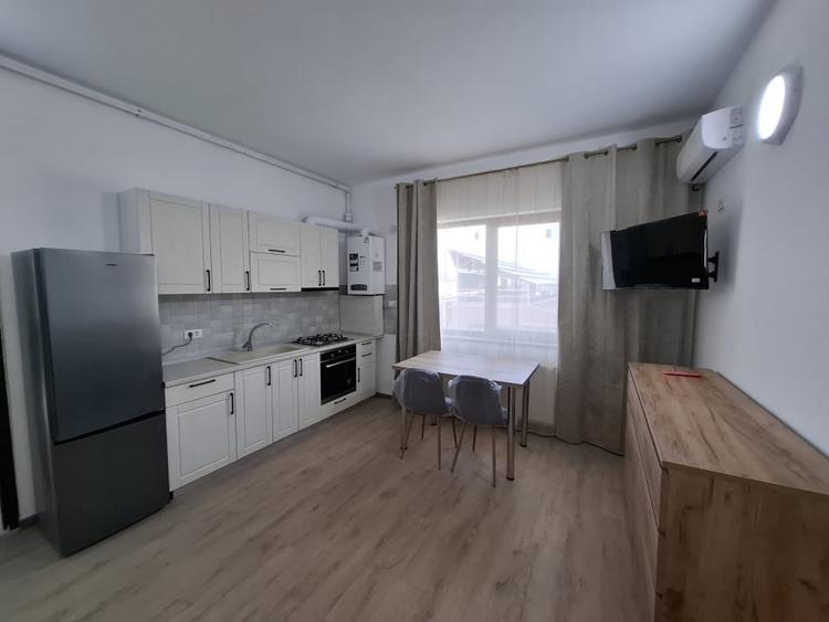 Apartament 2 camere Apărătorii Patriei , 63 mp , Nou , 6 min Metrou - 1