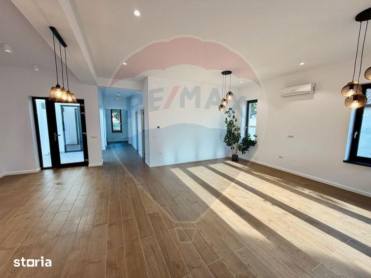 Casa / Vila cu 4 camere de vanzare in zona Dedeman - 12