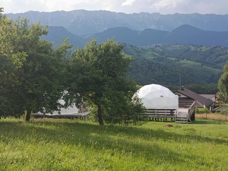 Vilă spectaculoasă de vânzare în Moeciu de Sus | Vedere panoramică. - 2