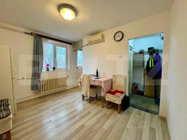 Apartament cu 2 camere - zona Rogerius - 8