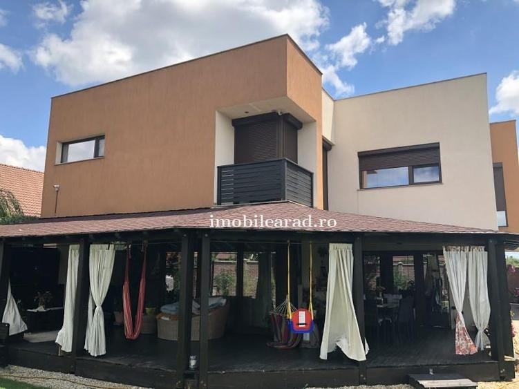 Vila in stil modern mobilata si utilata. - 5