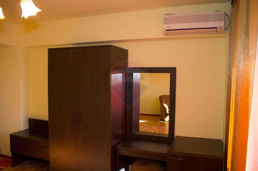 Hotel de vanzare la cateva minute de Podul Mogosoaia –Cu 40 de camere - 48