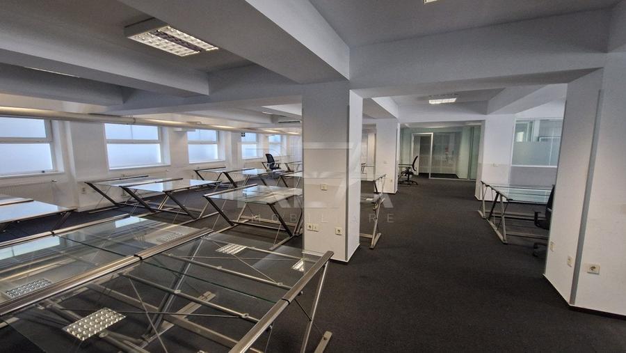 Cladire de birou | 5 minute metrou Republica | Industriilor - 12