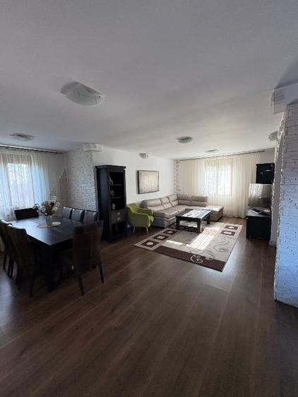 Casă de vânzare în Stupini - 3